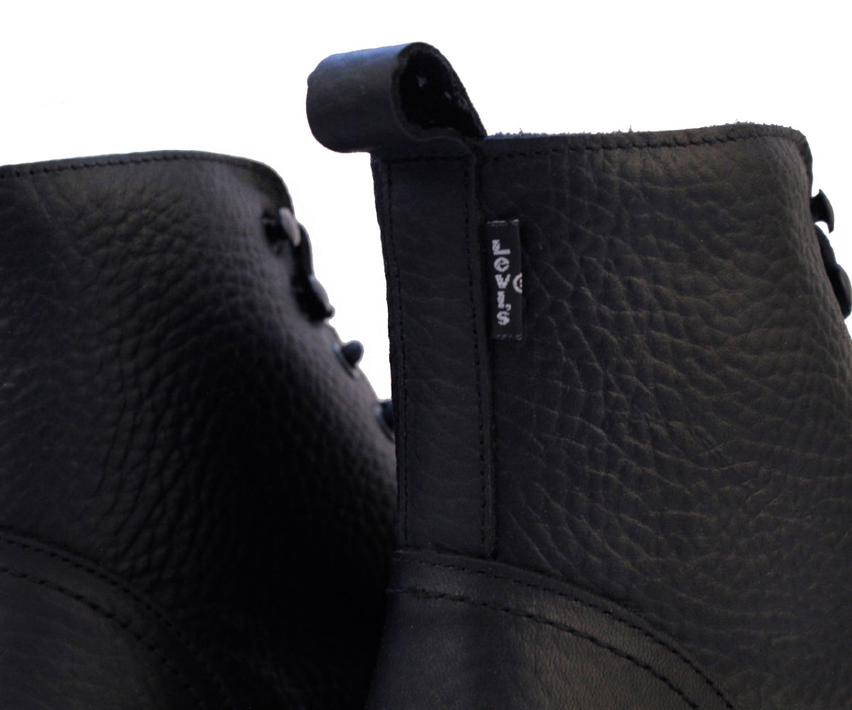 Bota Casual Levis LV-222455N Negro Para Caballero