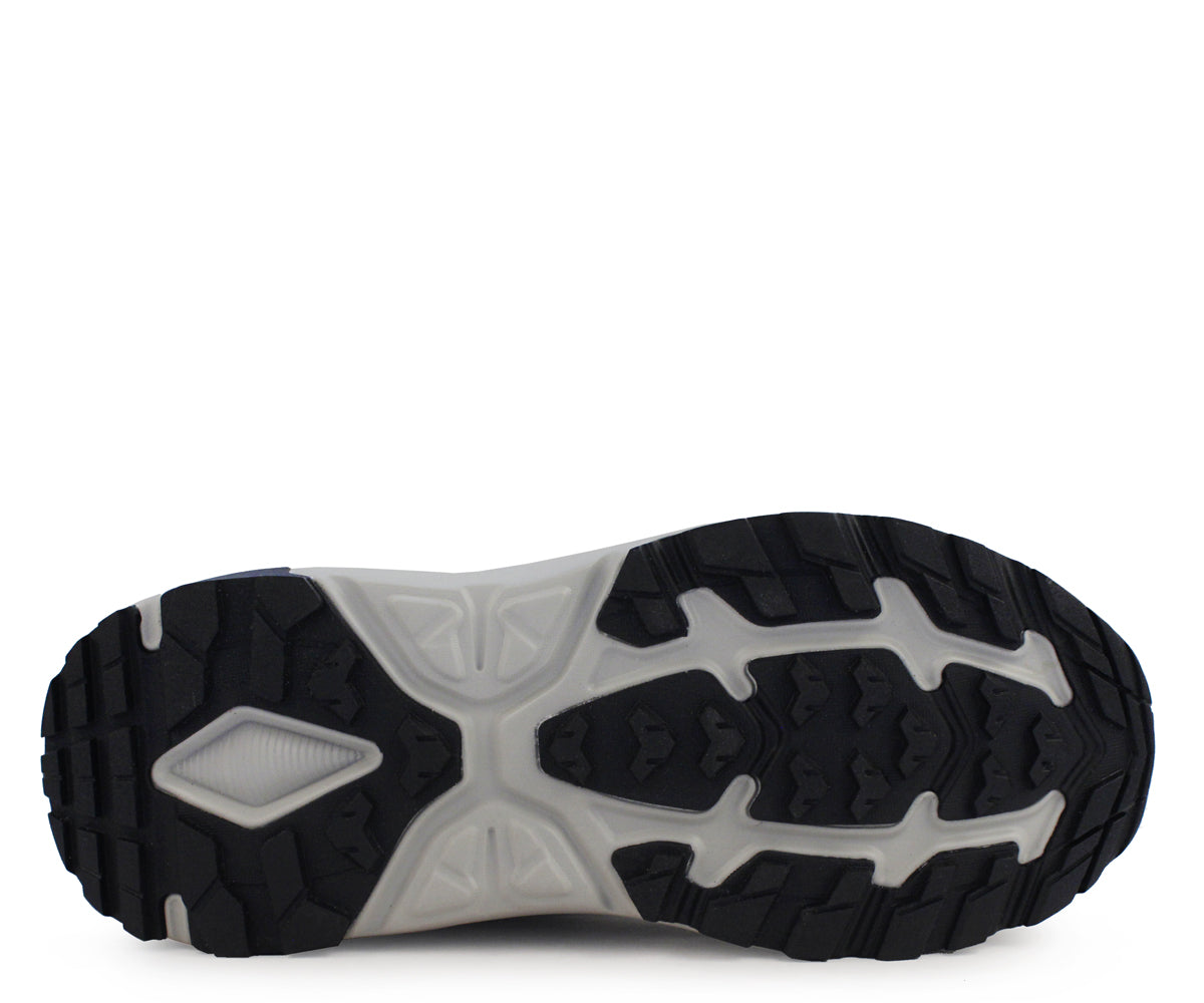 Bota Discovery para hombre, ideal para hiking, diseño robusto y cómodo. Línea Caballero.