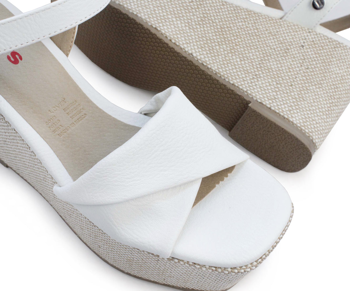 Sandalia Plataforma Levis para Dama LV-125221B Blanco